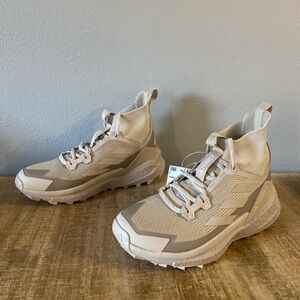 Adidas Terrex Free Hiker 2.0  Wonder Beige Aluminum Womens Boot Combat
